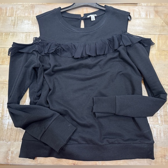 Halogen black ruffle cold shoulder sweatshirt top blouse sweater - Picture 2 of 11